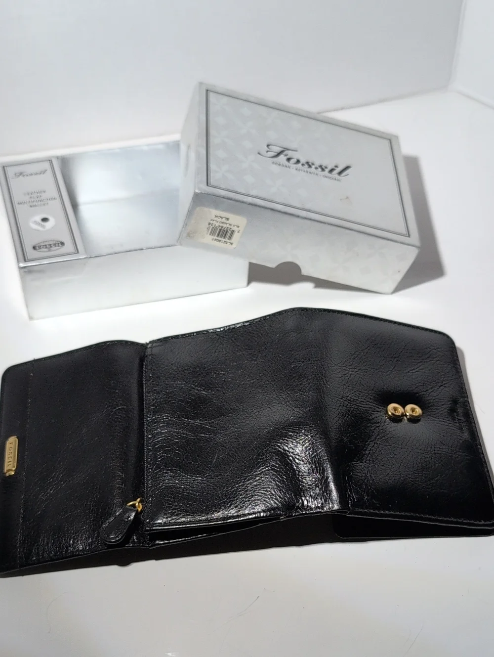 Vintage Fossil Black Leather Women's Trifold Wallet with Gold Accent